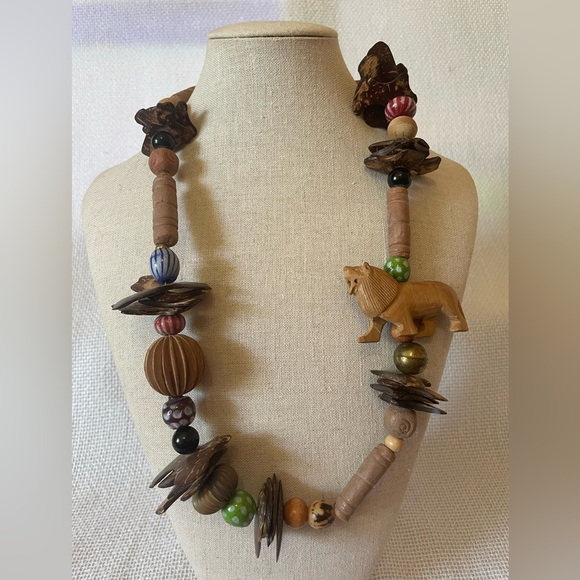 Jewelry - Unique Beaded Necklace with Lion Pendant